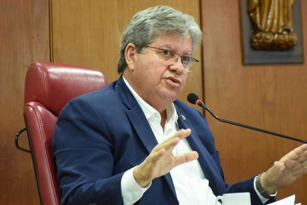 João Azevêdo